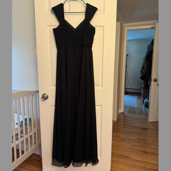 Azazie Kaitlynn Dress; Black; Size 8 - Picture 8 of 8